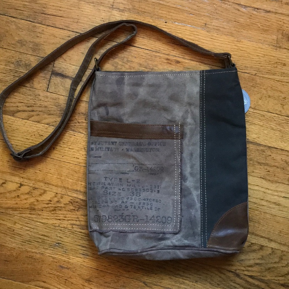 NWT Mona B Crossbody Bag